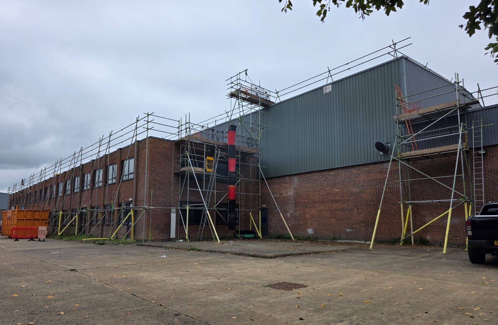 commercial scaffolding services